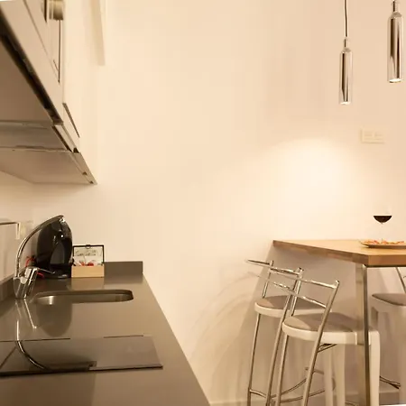 Aia Loft Bibrambla アパート